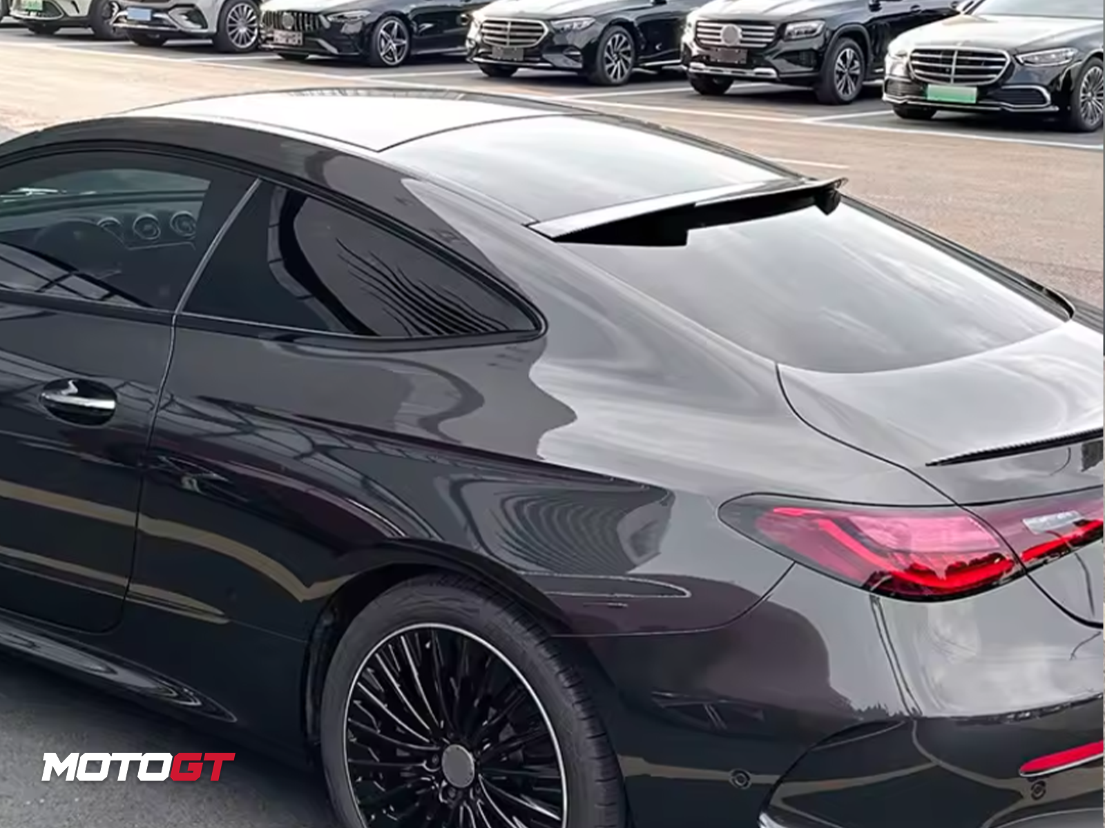 CLE CLASS REAR ROOF SPOILER